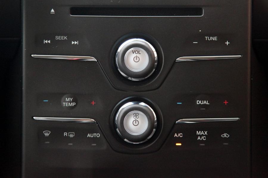  Ford Flex 2012 года  (фото 17 из 114)